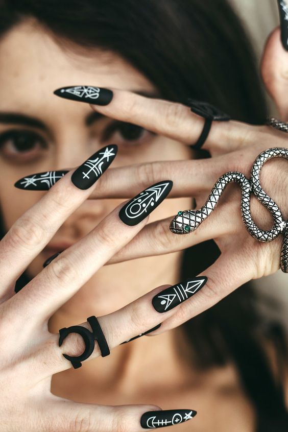 Black and White Stiletto Witch Nails