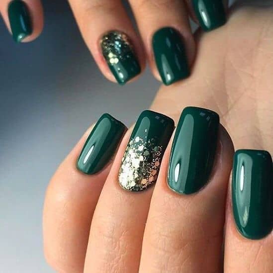 Emerald Christmas Nails with Golden Shimmer