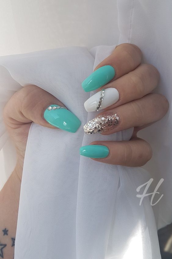 Glittery Teal and White Nail Design